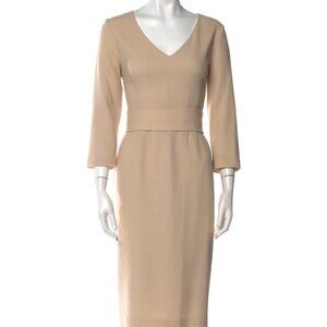 ISO The GOAT dress. Looking to buy not selling!